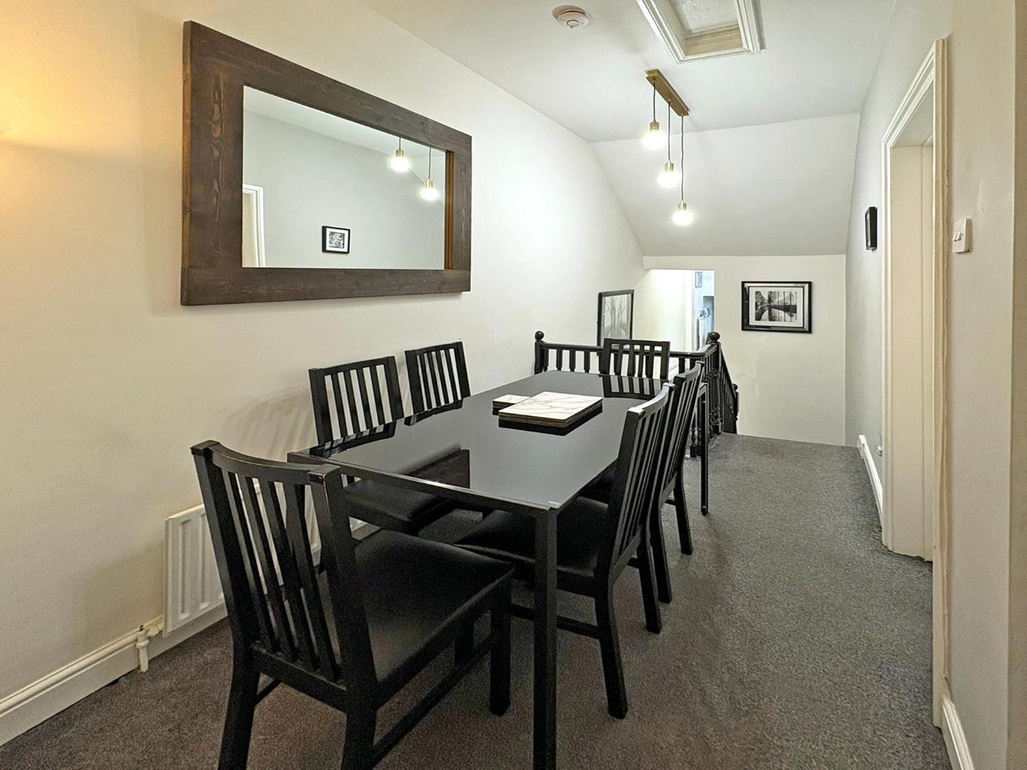 Cosy And Convenient Sunderland Apartment Luaran gambar